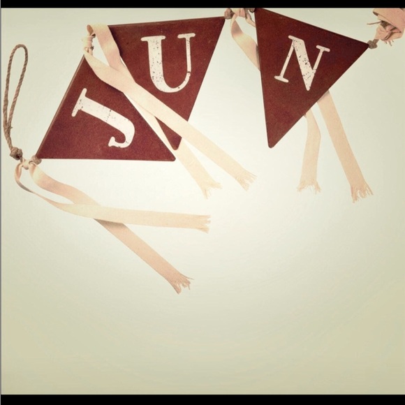 NEW ADORABLY UNIQUE “JUNKER” TIN SIGN 62” LONG - Picture 2 of 2